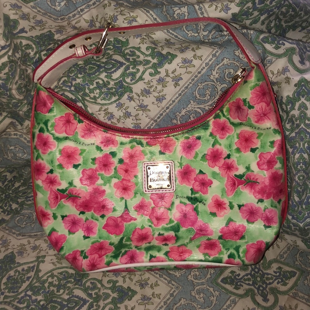 Dooney & Bourke purse